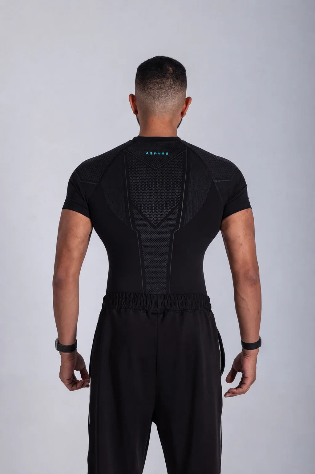 Legacy Muscle Fit T