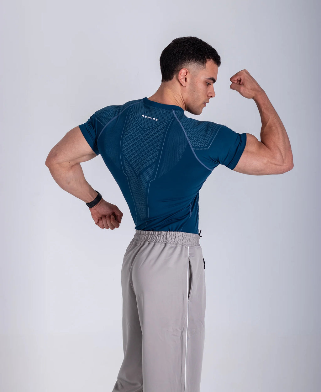 Legacy Muscle Fit T