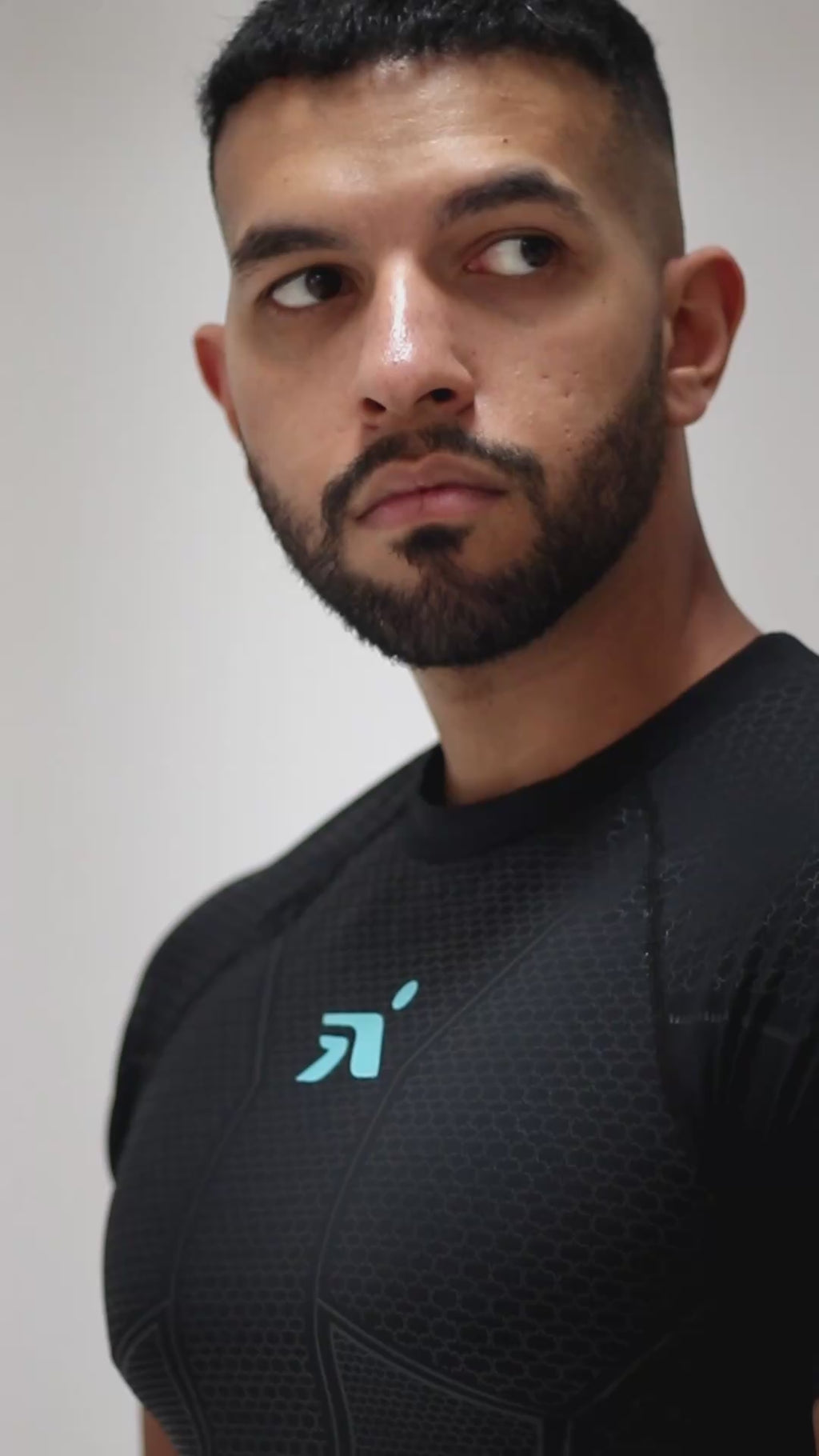 Legacy Muscle Fit T - Black video